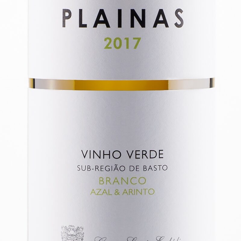 Plainas